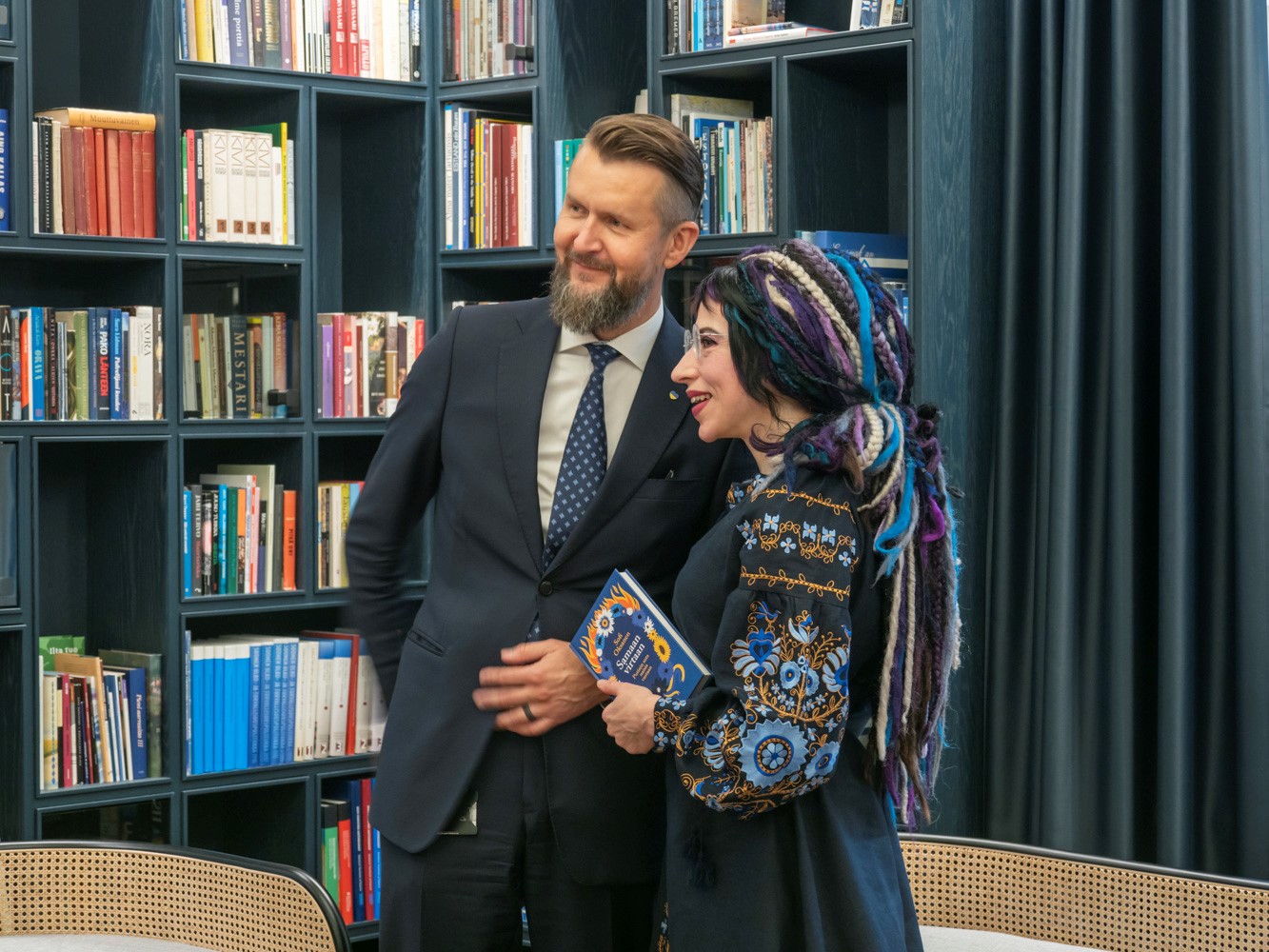 sofioksanen ja eesti suursaadik soomes, sven sakkov