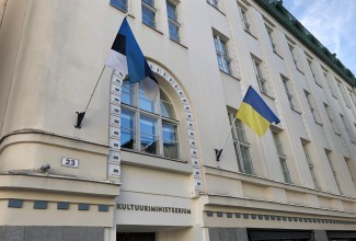 Kultuuriministeerium lippudega